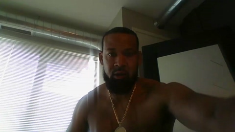 himoverthere3134  22-08-2022